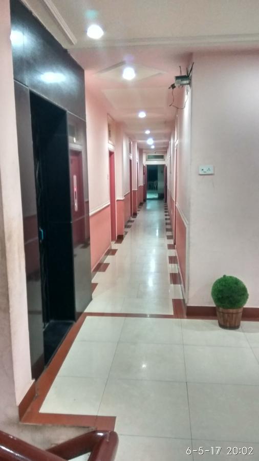 Hotel Varsa Dibrugarh Exteriör bild